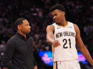 鹈鹕主帅:米西马特科维奇对比赛理解更强了 他们是球队防守核心 鹈鹕主帅:米西马特科维奇对比赛理解更强了 他们是球队防守核心