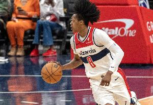 离了大谱!去年14号秀卡林顿8中0仅拿4分 4失误4犯&正负值-34 离了大谱!去年14号秀卡林顿8中0仅拿4分 4失误4犯&正负值-34