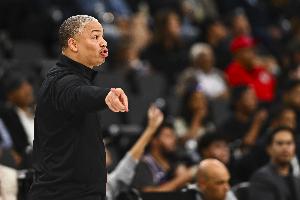 21分差距!曾令旭谈快船惨败于爵士:欢迎来到拳怕少壮的时代 21分差距!曾令旭谈快船惨败于爵士:欢迎来到拳怕少壮的时代