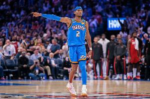 连续第76场20+!亚历山大三节17中10拿到21分3板7助1断 连续第76场20+!亚历山大三节17中10拿到21分3板7助1断